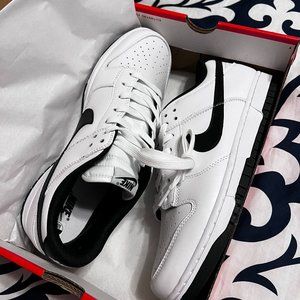 Nike Dunk Low "Reverse Panda"